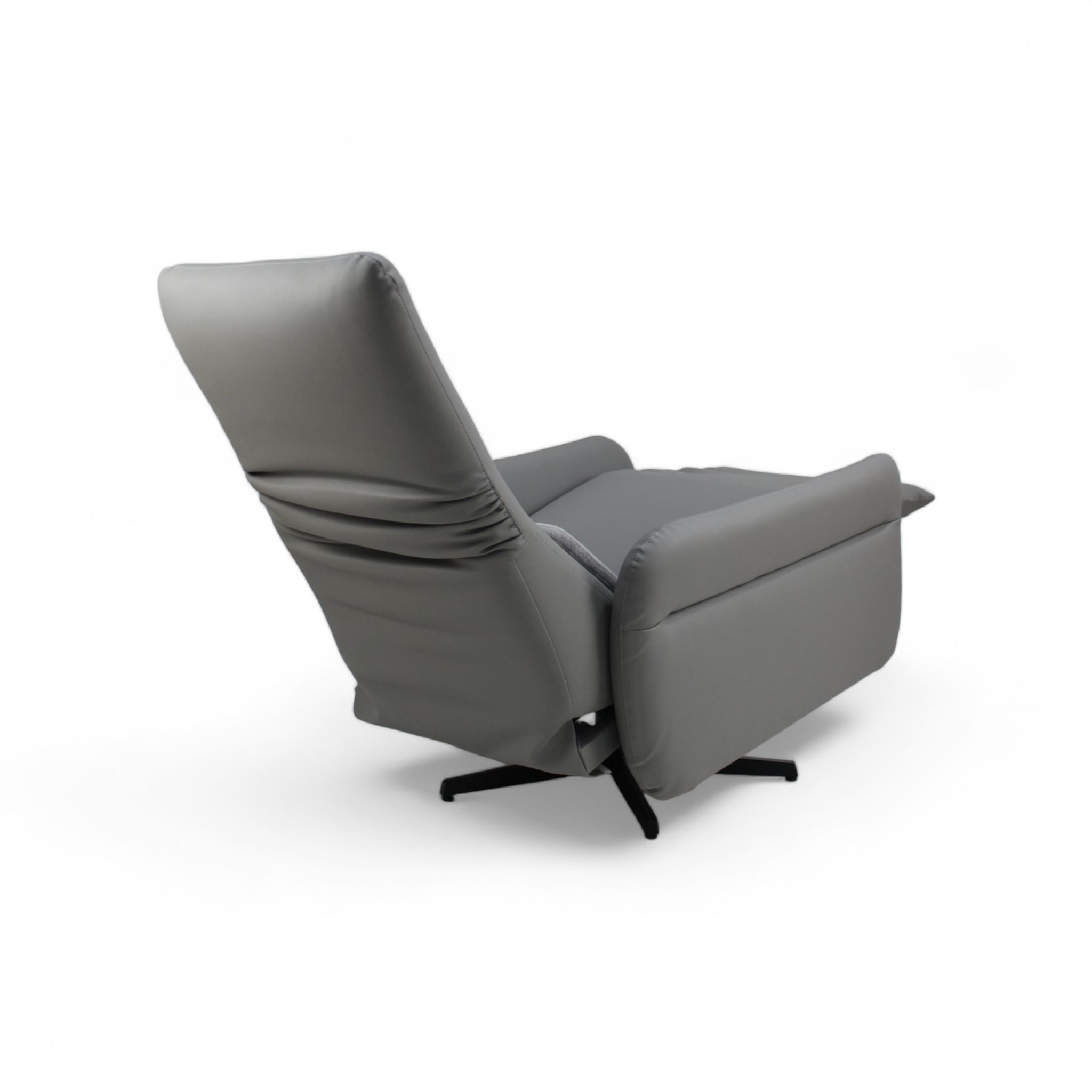 02 Poltronas Reclináveis na Caixa - Fleex Tech Courino – Poltrona na Caixa - Courino Cinza