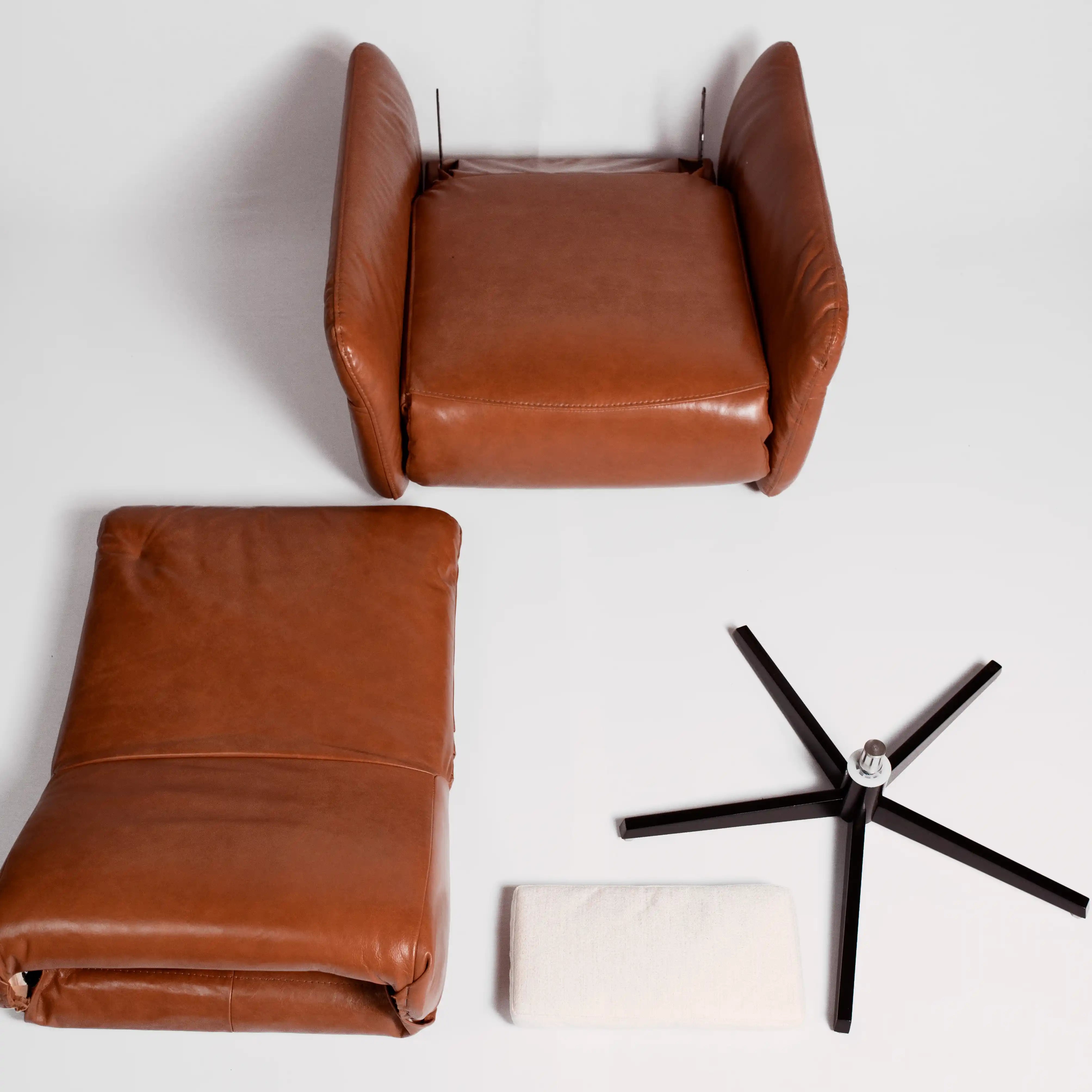 02 Poltronas Reclináveis na Caixa - Fleex Tech Couro – Poltrona na Caixa - Couro Marrom