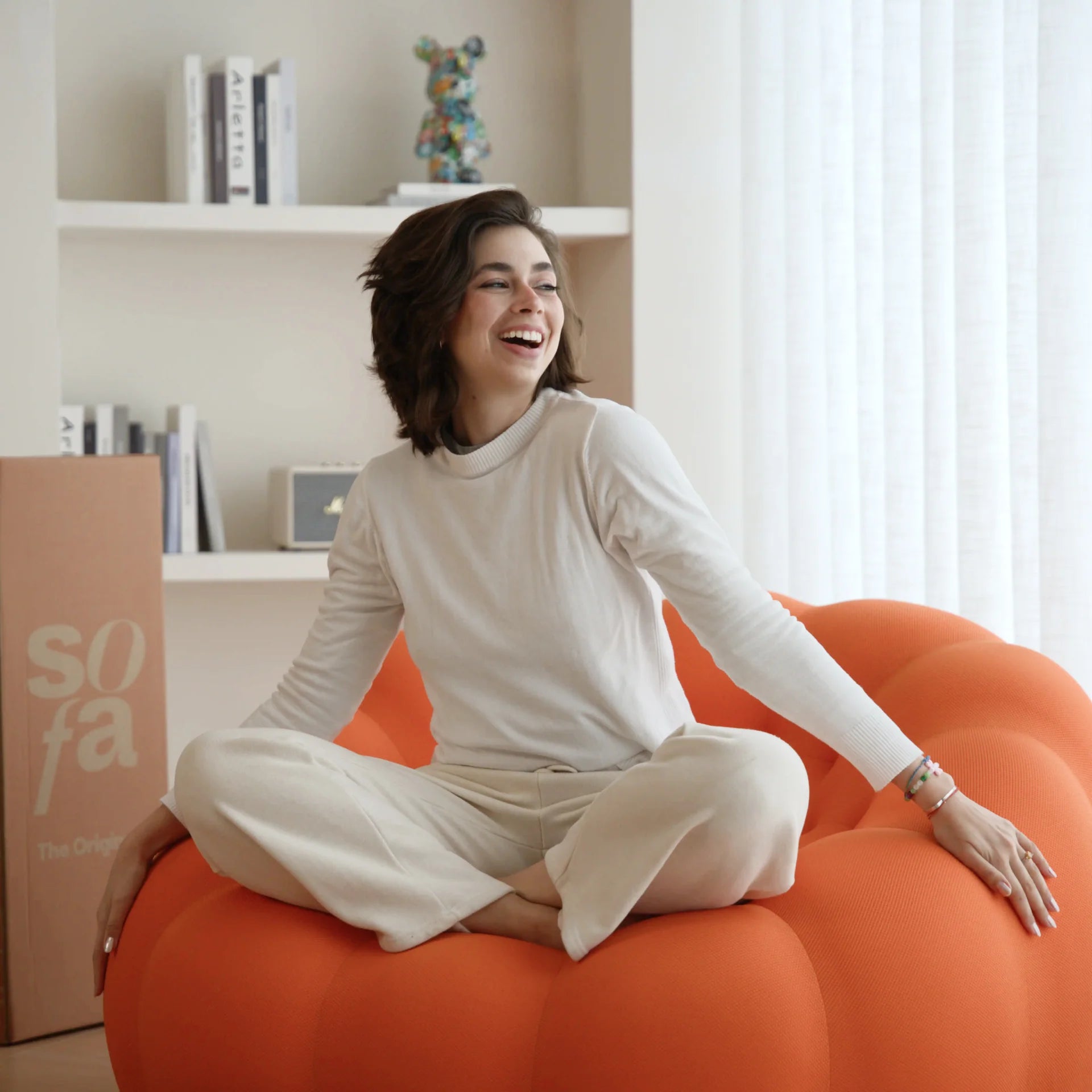 Poltrona cosmo - Laranja | Poltrona Na Caixa