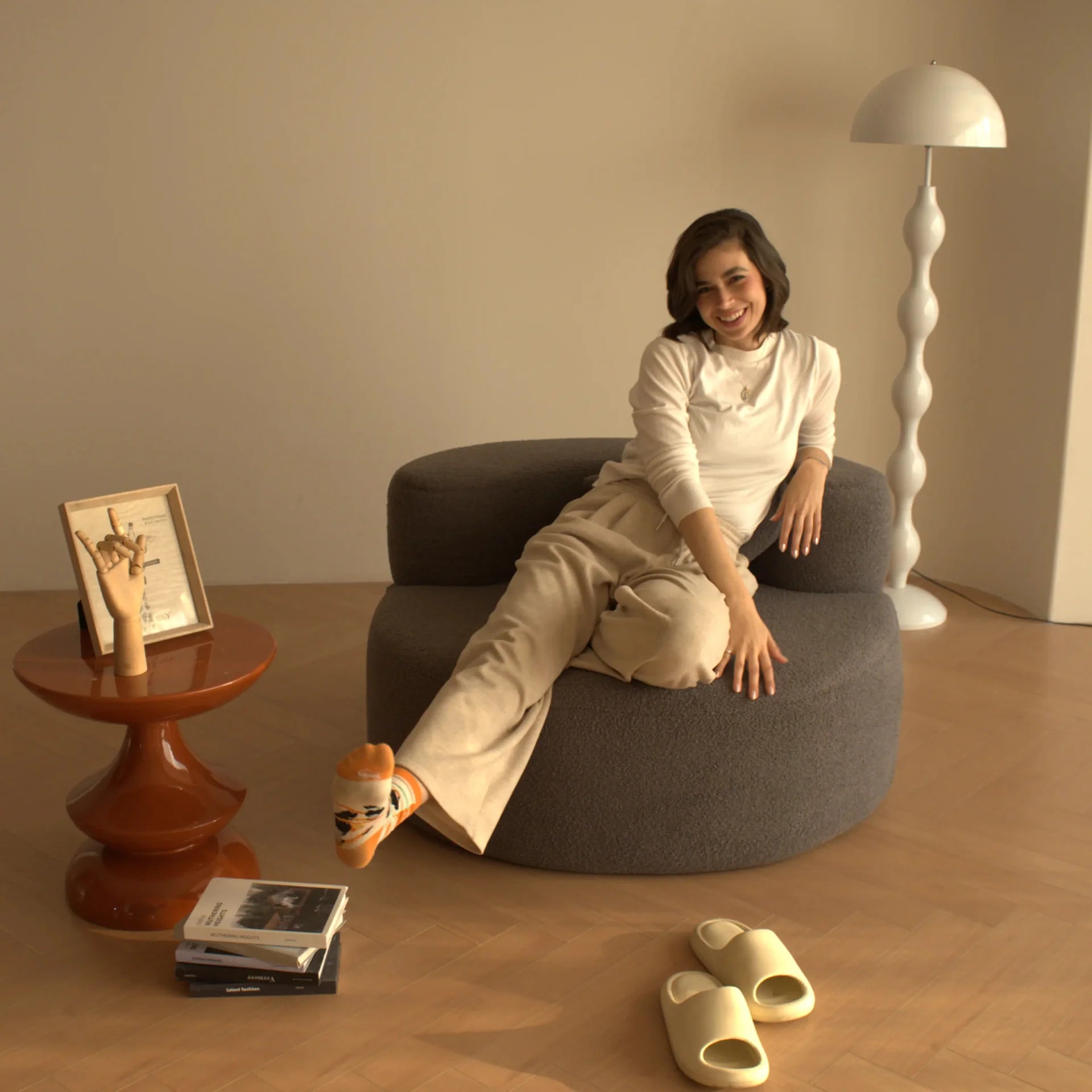 Poltrona Dunne Cinza | Poltrona Na Caixa